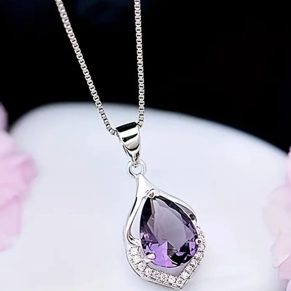 Water Drop Shape Pendant and Necklace - Picture 1 of 5